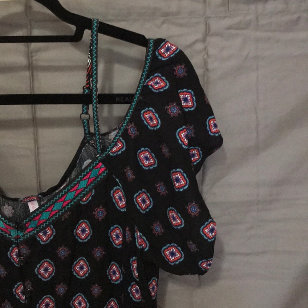 Romper - Picture 2 of 6